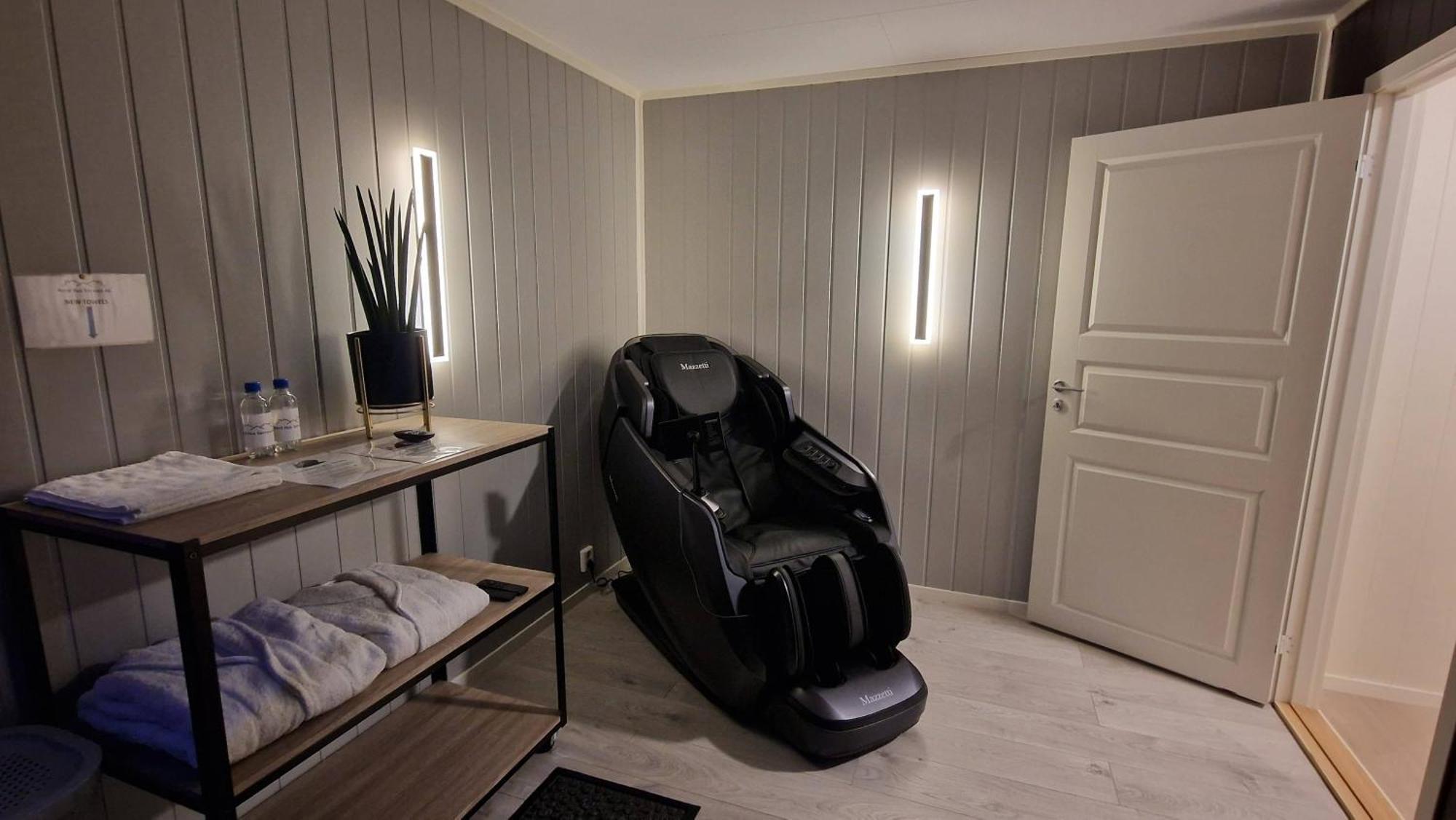 Nord Hus Service As, Deluxe, Sauna, Jakuzzi Havoysund Luaran gambar